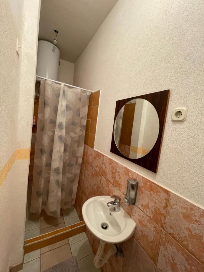 Rooms Deny Mostar Buitenkant foto