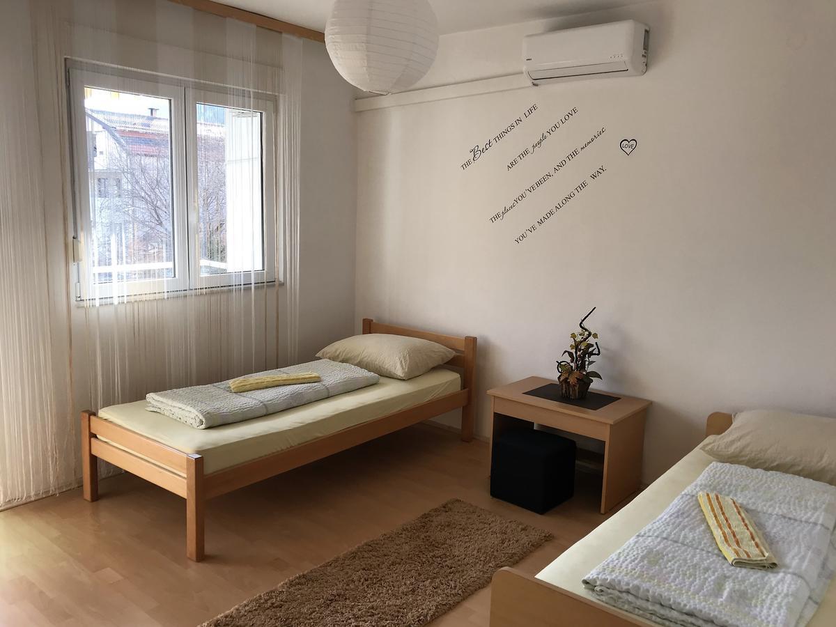 Rooms Deny Mostar Buitenkant foto