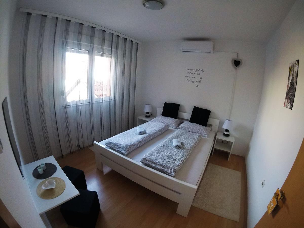 Rooms Deny Mostar Buitenkant foto